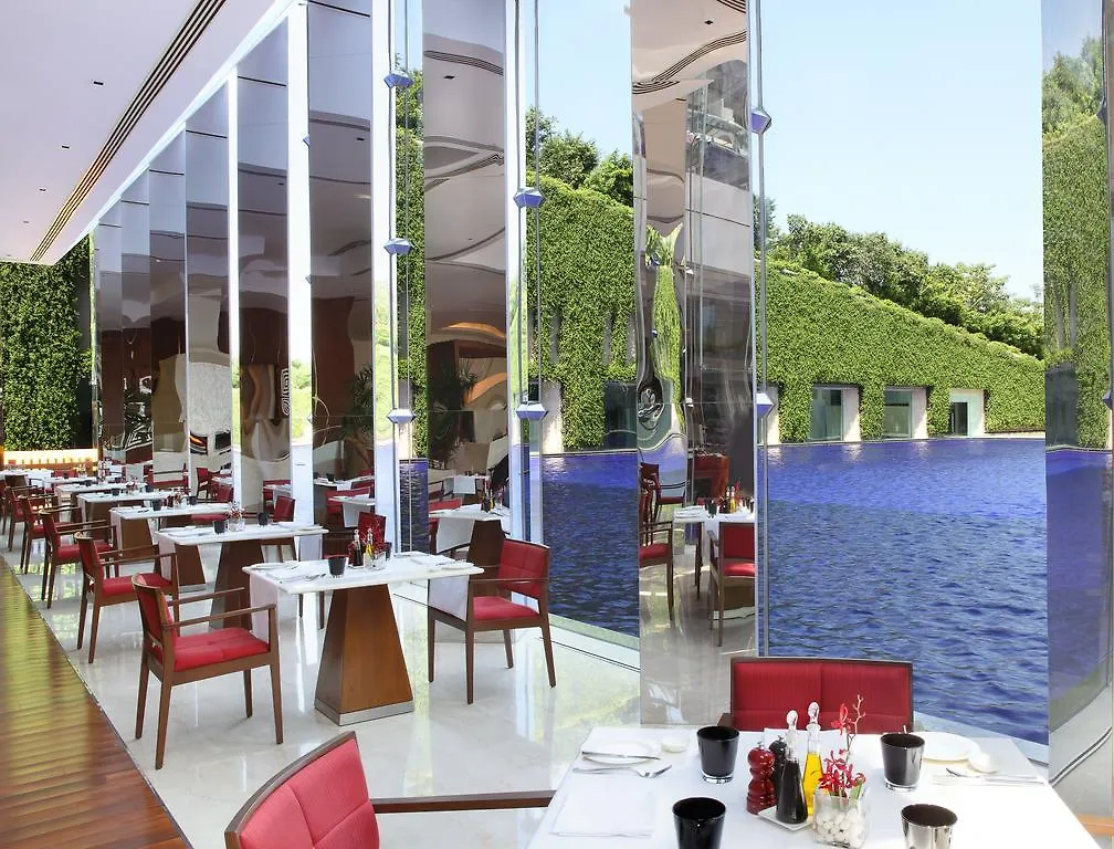 *****  The Oberoi Gurgaon Hotel India