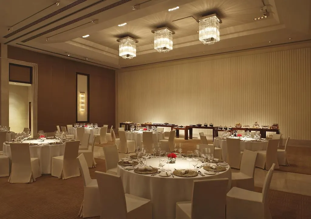 The Oberoi Gurgaon Hotel