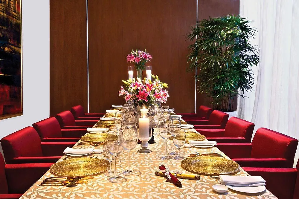 The Oberoi Gurgaon Hotel 5*,