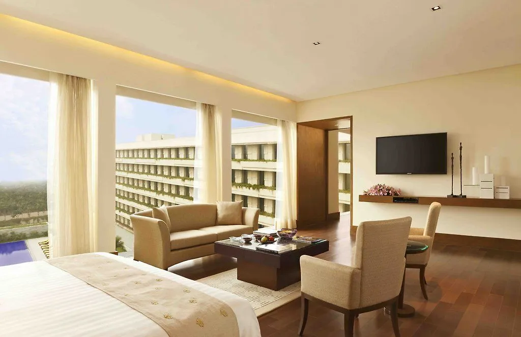 The Oberoi Gurgaon Hotel